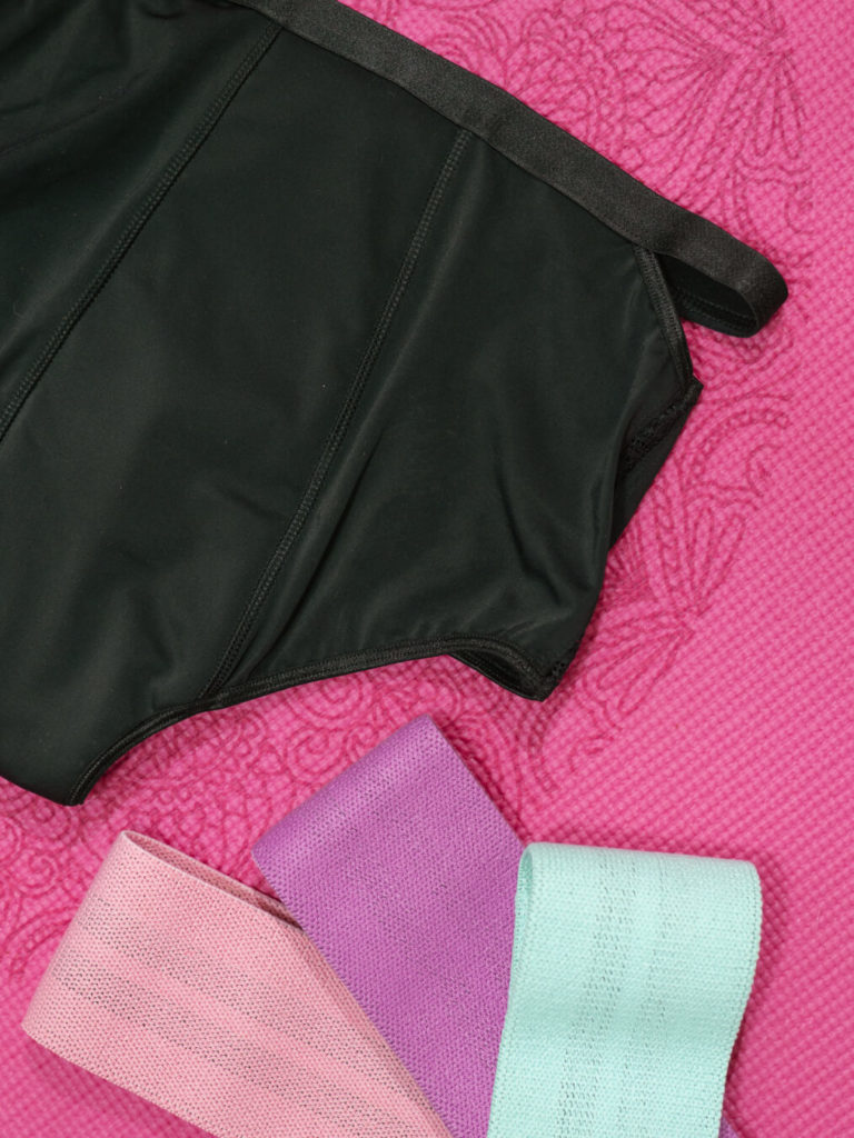 majtki-menstruacyjne-sis-underwear-sporty-detale